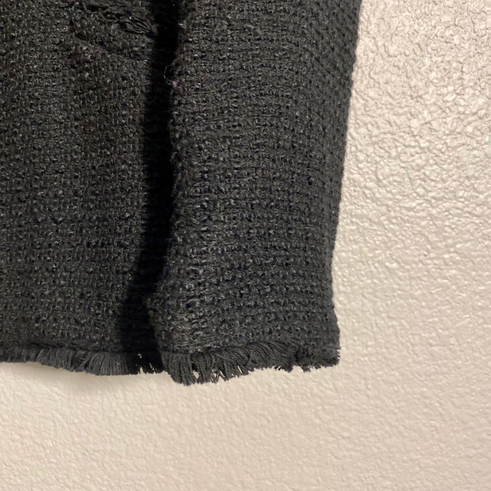 Blazer - Picture 5 of 7